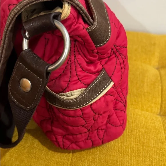 Used once Fossil quilted messenger bag 🍀🍀 - Picture 5 of 8